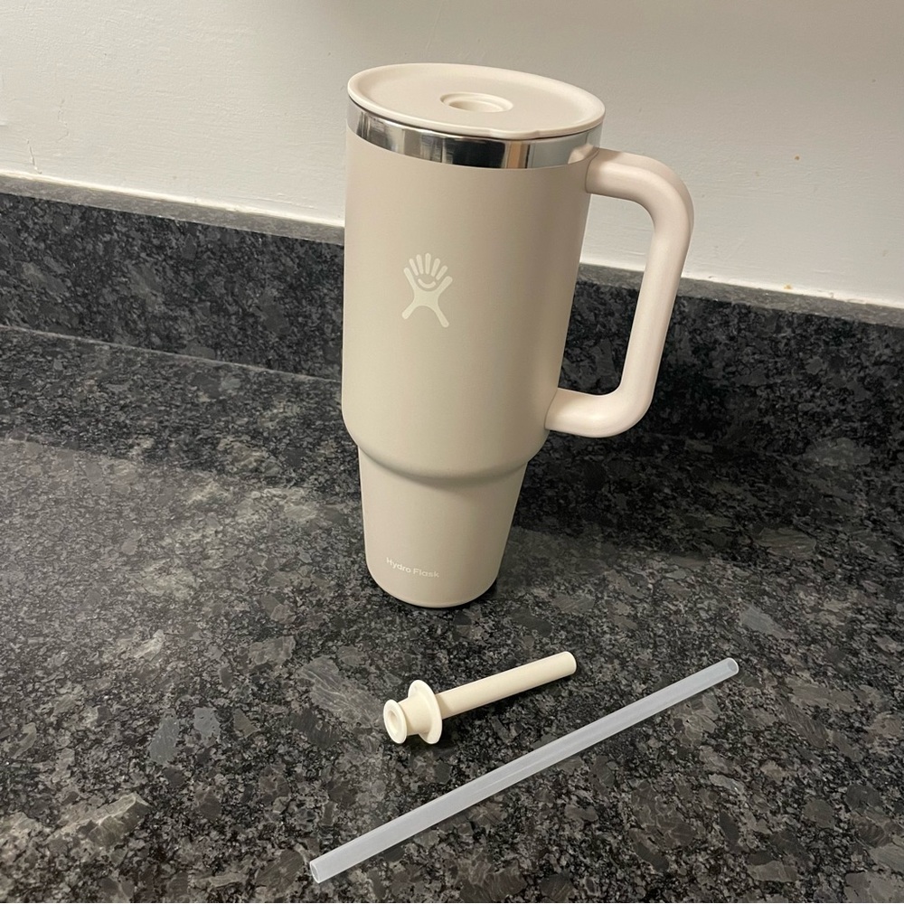 40 oz Ivory & Oat Two-Tone Travel Tumbler